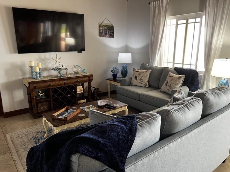 received 554129170163181 768x575