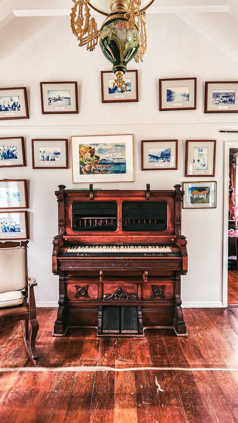 20230207 093500 768x1363